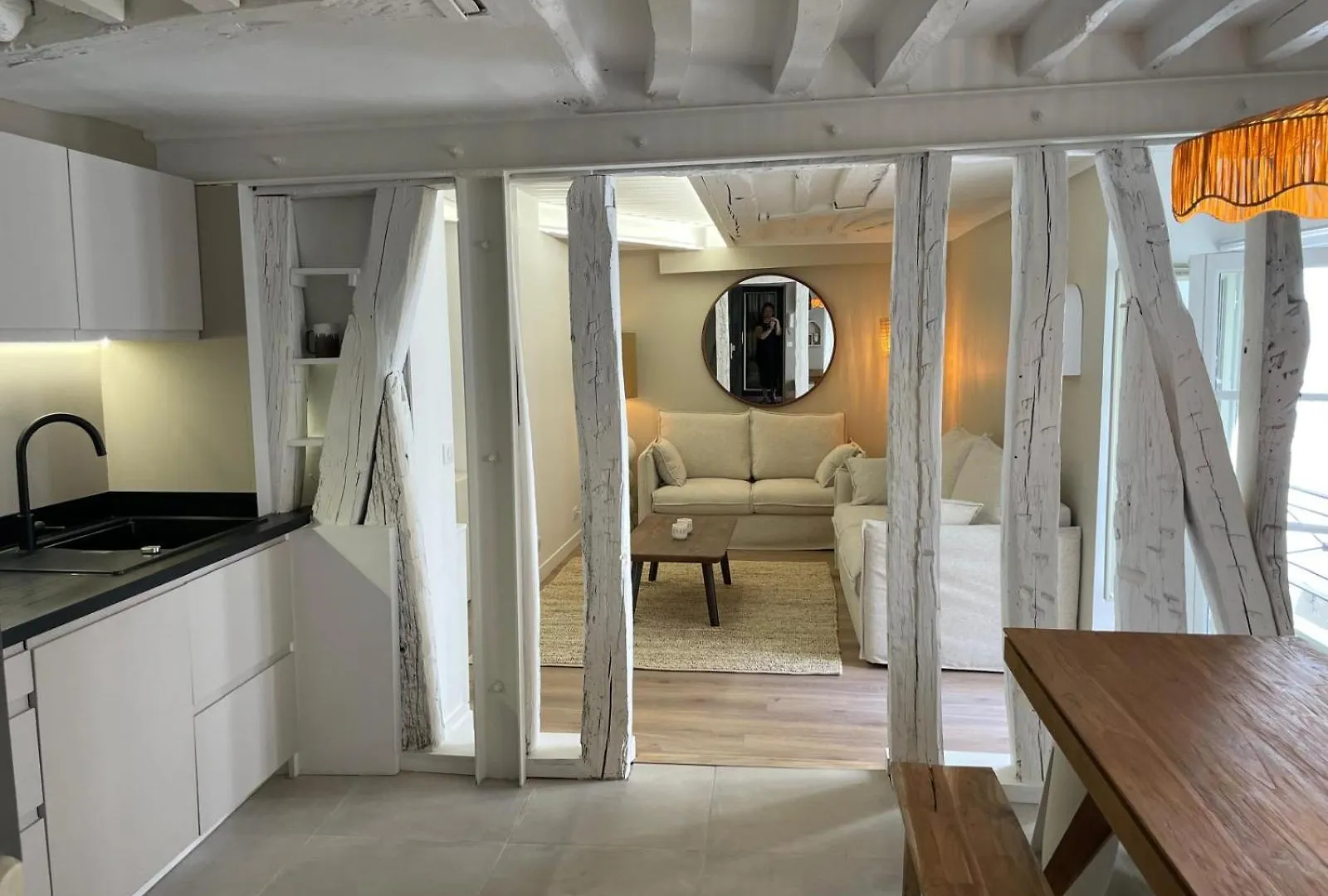 4 Pieces Charme Paris Centre Apartment